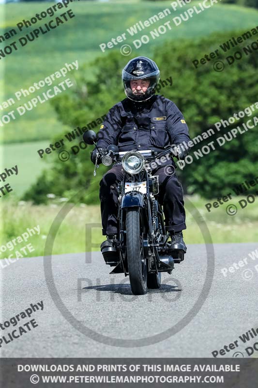 Vintage motorcycle club;eventdigitalimages;no limits trackdays;peter wileman photography;vintage motocycles;vmcc banbury run photographs